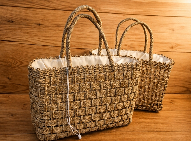 Tas Rotan Anyaman